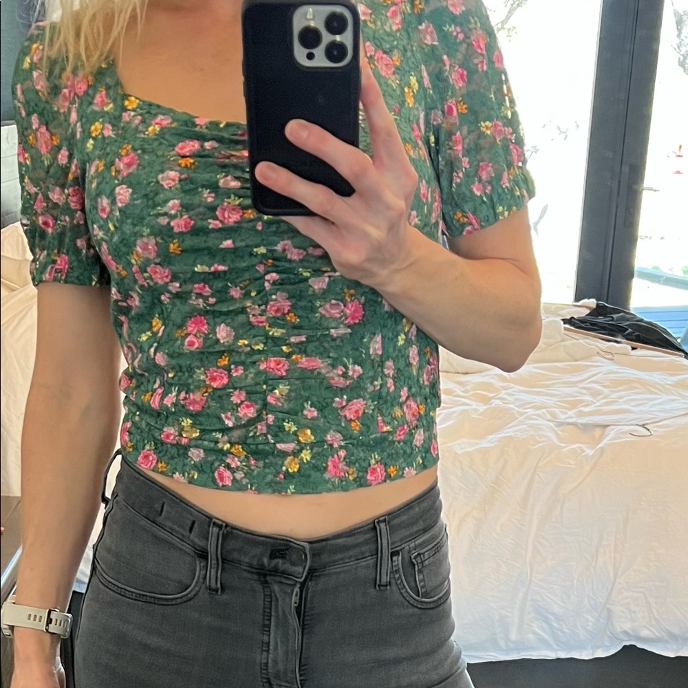 Flower Lace Crop top-